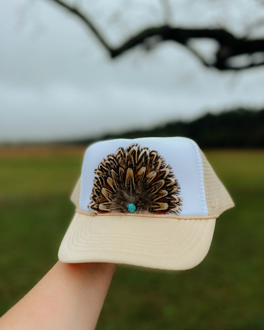 khaki/white feather trucker hat with turquoise